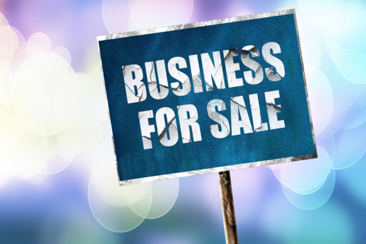 Maximise Your Sale: Pricing and Negotiation Tips for Selling a Business in Singapore